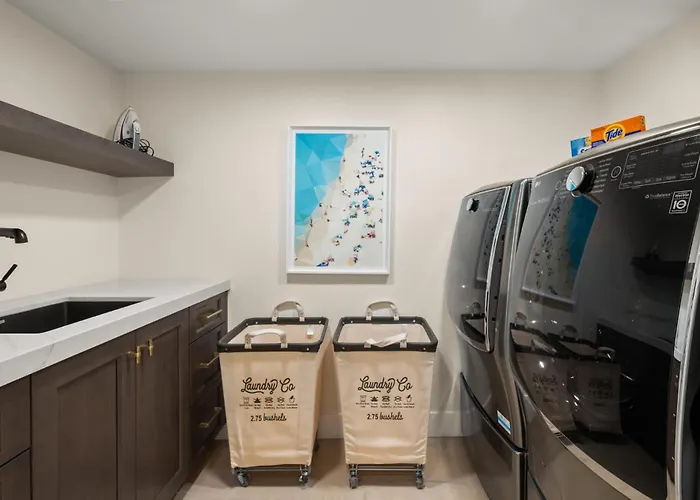 Sweetwater Luxury - Pool Volleyball & Holiday home Scottsdale
