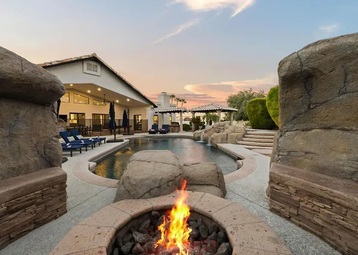 Sweetwater Luxury - Pool Volleyball & Holiday home